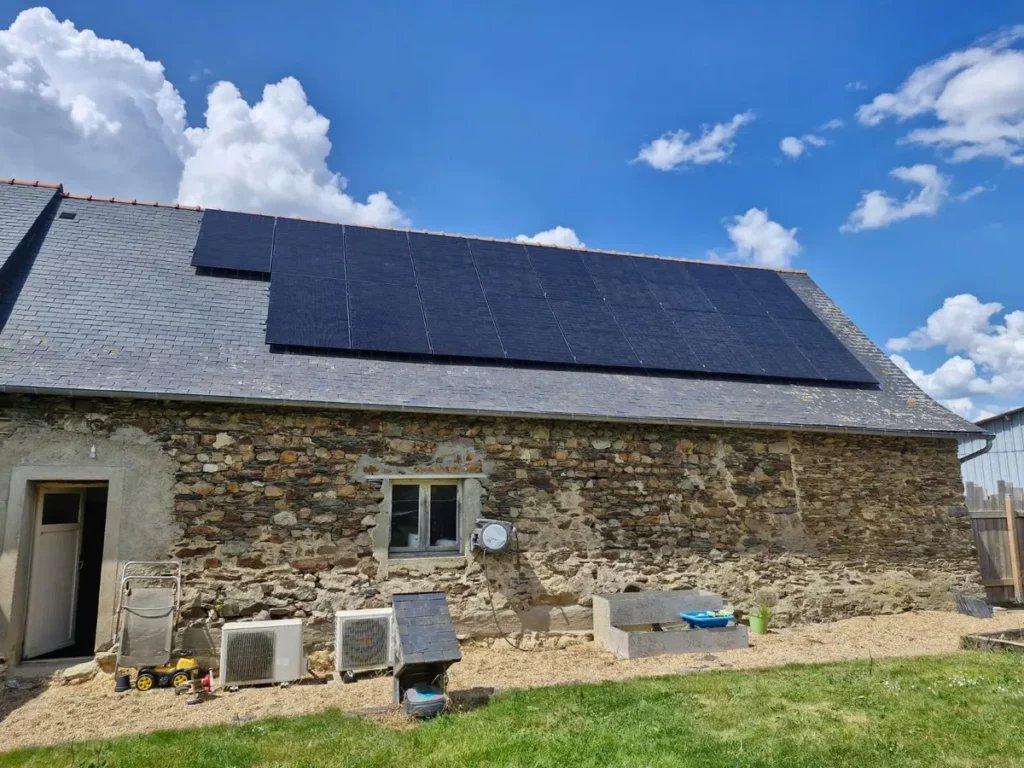 renovation corps de ferme panneaux solaires artyseo