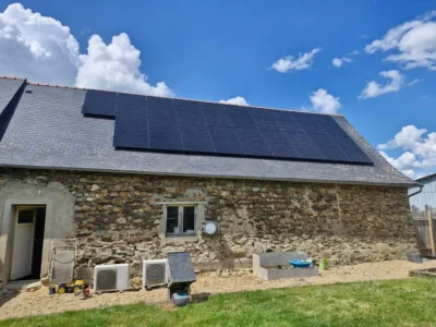 renovation corps de ferme panneaux solaires artyseo