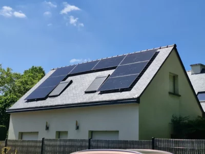 installation panneaux solaires corps nuds 1 artyseo