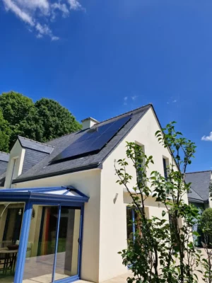 installation panneaux solaires corps nuds 2 artyseo
