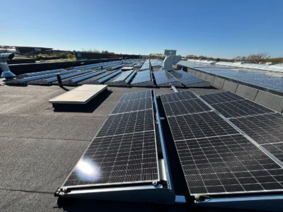 chantier installation solaire 135 artyseo